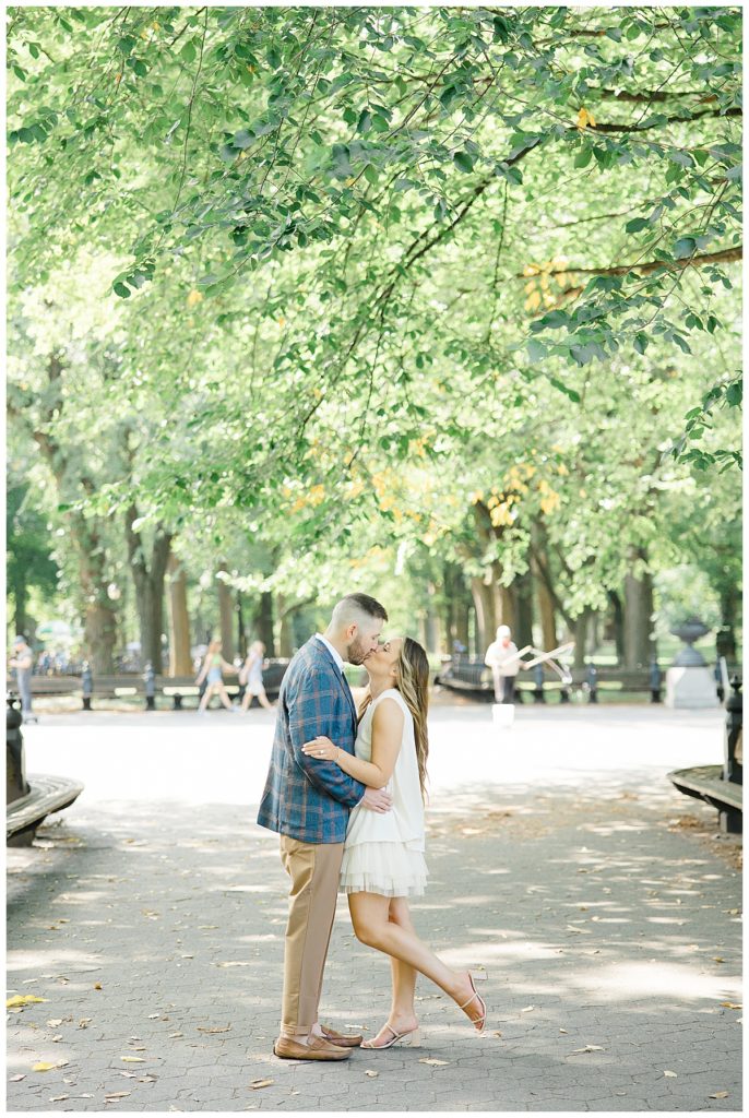 central park mall engagement session